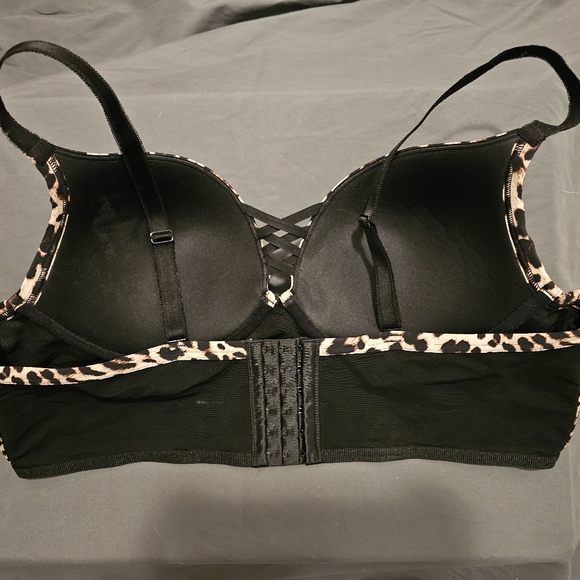 Torrid Leopard Print and Black Lace Bra - Picture 6 of 7